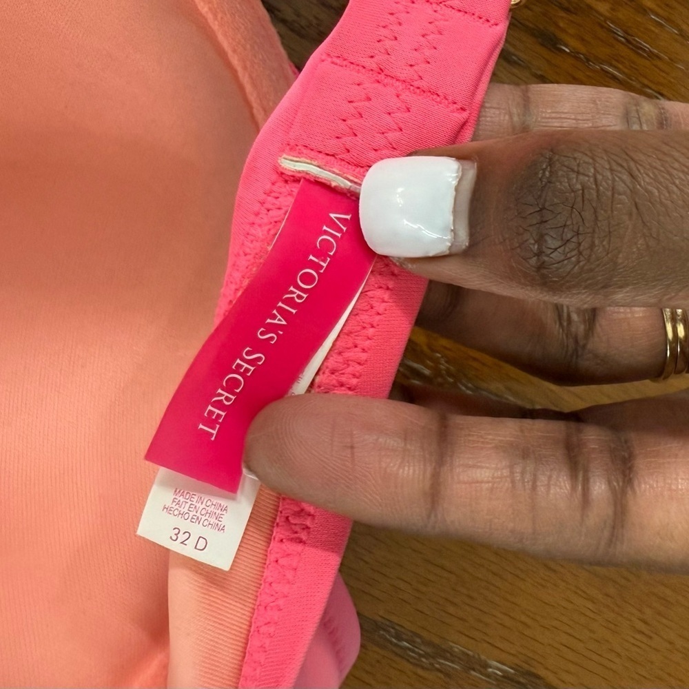 Victoria’s Secret Set / Size S / 32D - Picture 4 of 4